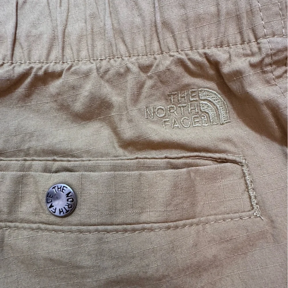 North Face Men’s Cargo Shorts Ripstop Tan Khaki Belted Size Large (z)